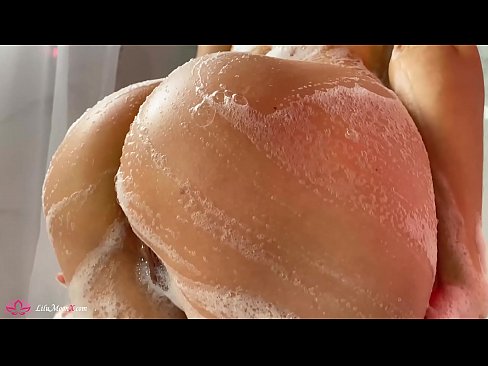 ❤️ Déanann Brunette Masturbates Pussy le Vibrator chun Orgasm Tréan sa Chithfholcadh ❤️ Gnéas ardchaighdeáin linn